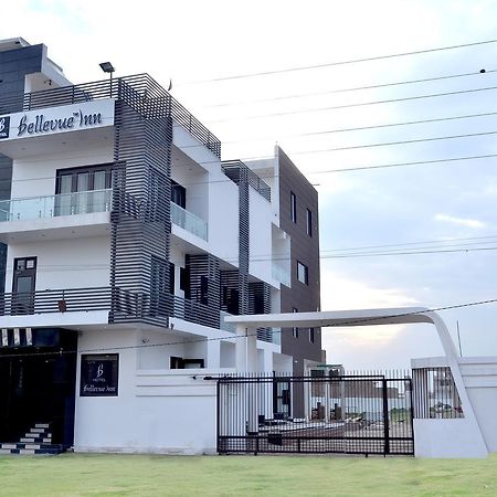 Hotel Bellevue inn Gangānagar Buitenkant foto
