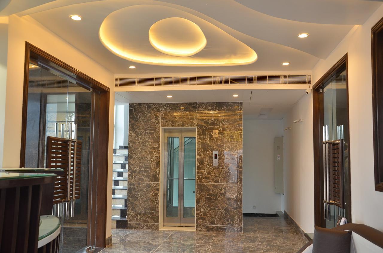 Hotel Bellevue inn Gangānagar Buitenkant foto