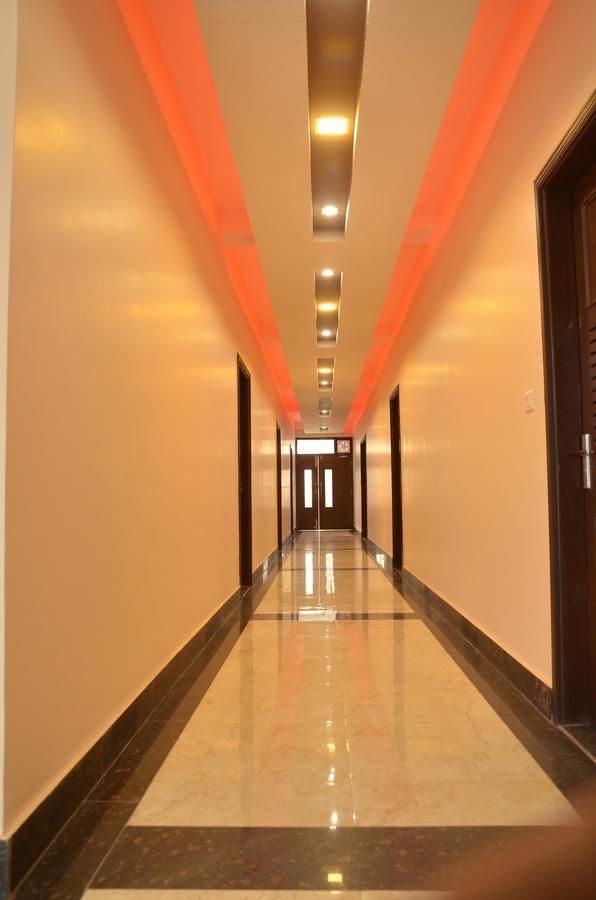 Hotel Bellevue inn Gangānagar Buitenkant foto